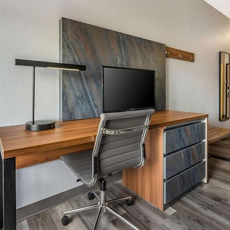 Quality Inn & Suites Manhattan Zewnętrze zdjęcie
