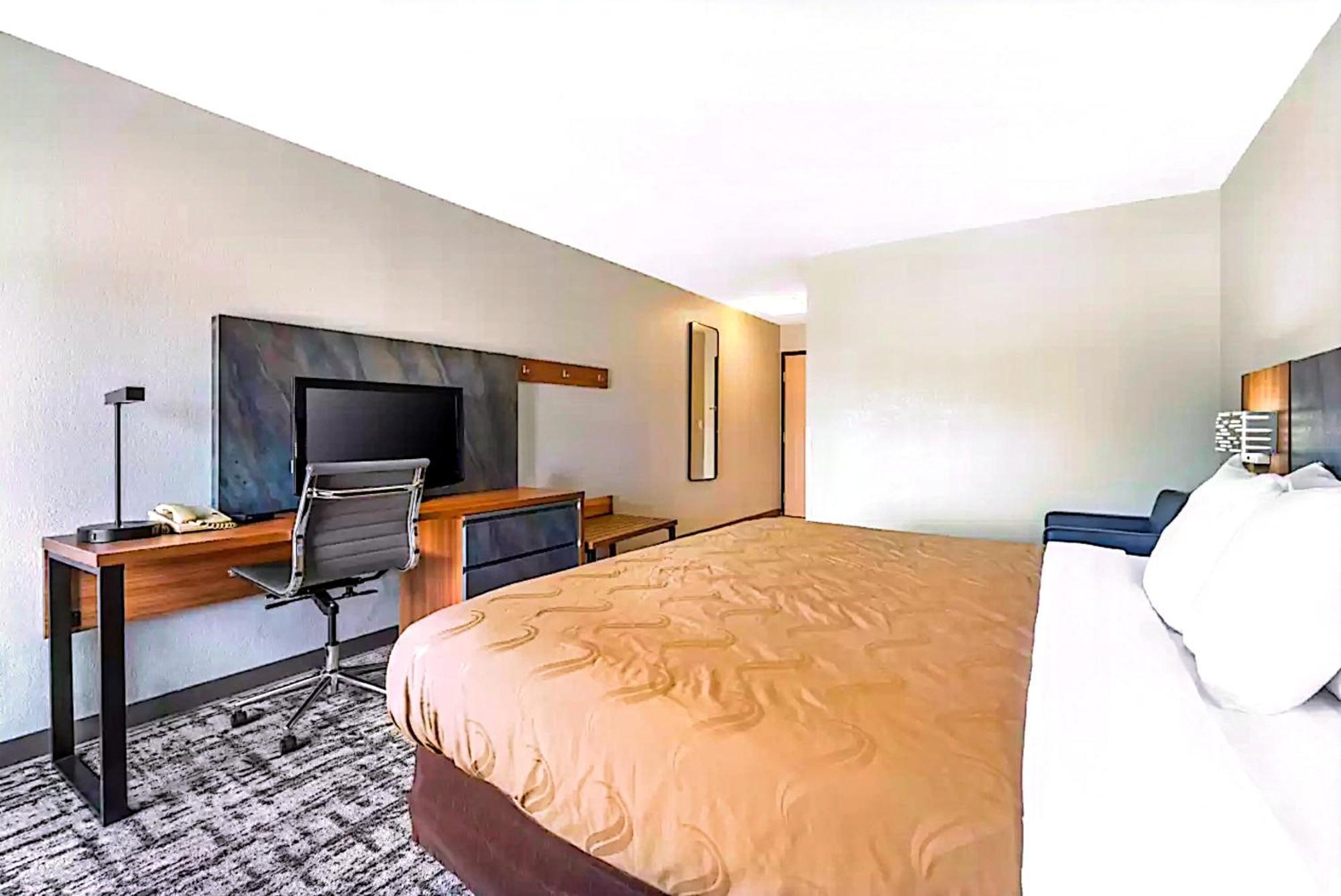 Quality Inn & Suites Manhattan Zewnętrze zdjęcie