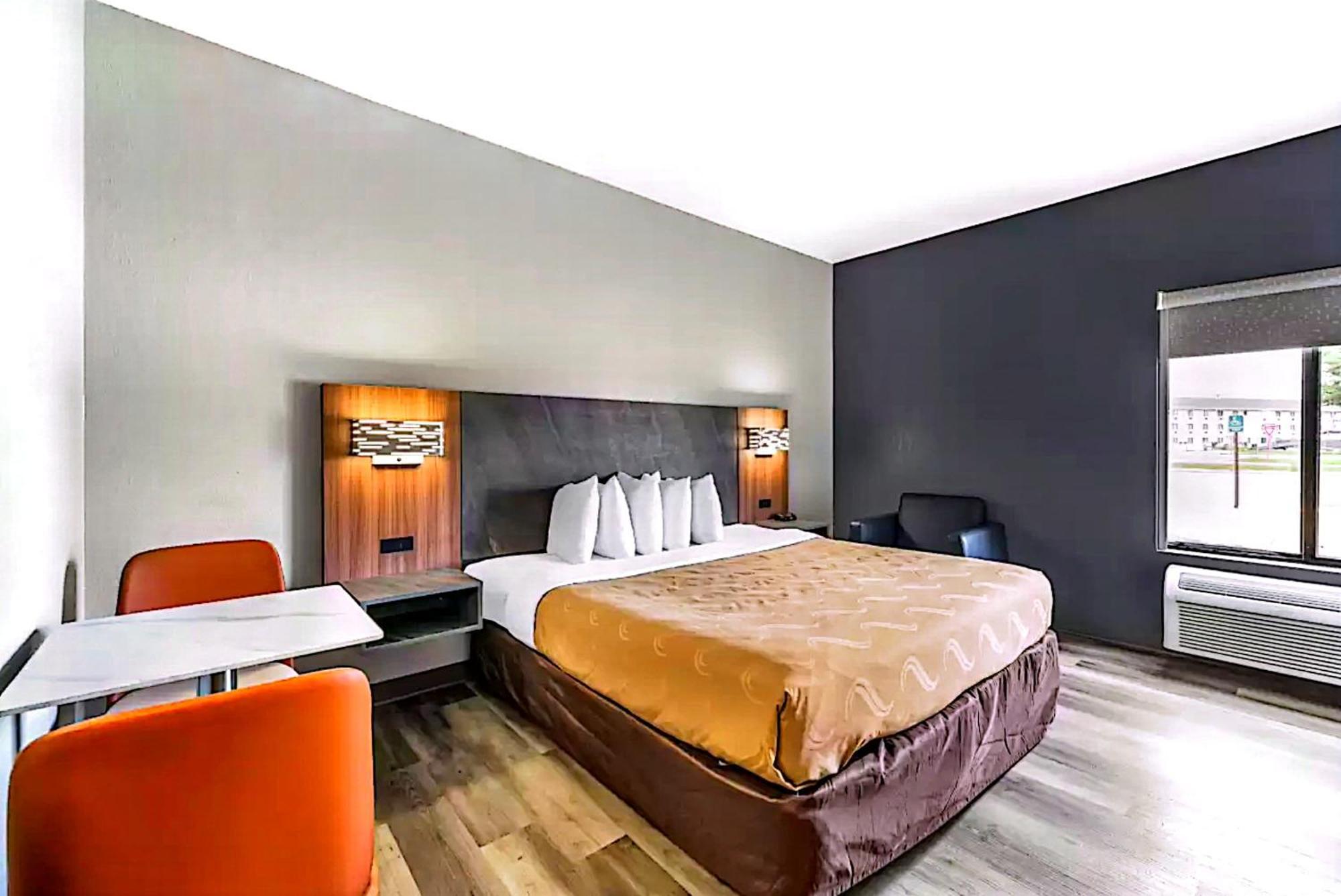 Quality Inn & Suites Manhattan Zewnętrze zdjęcie