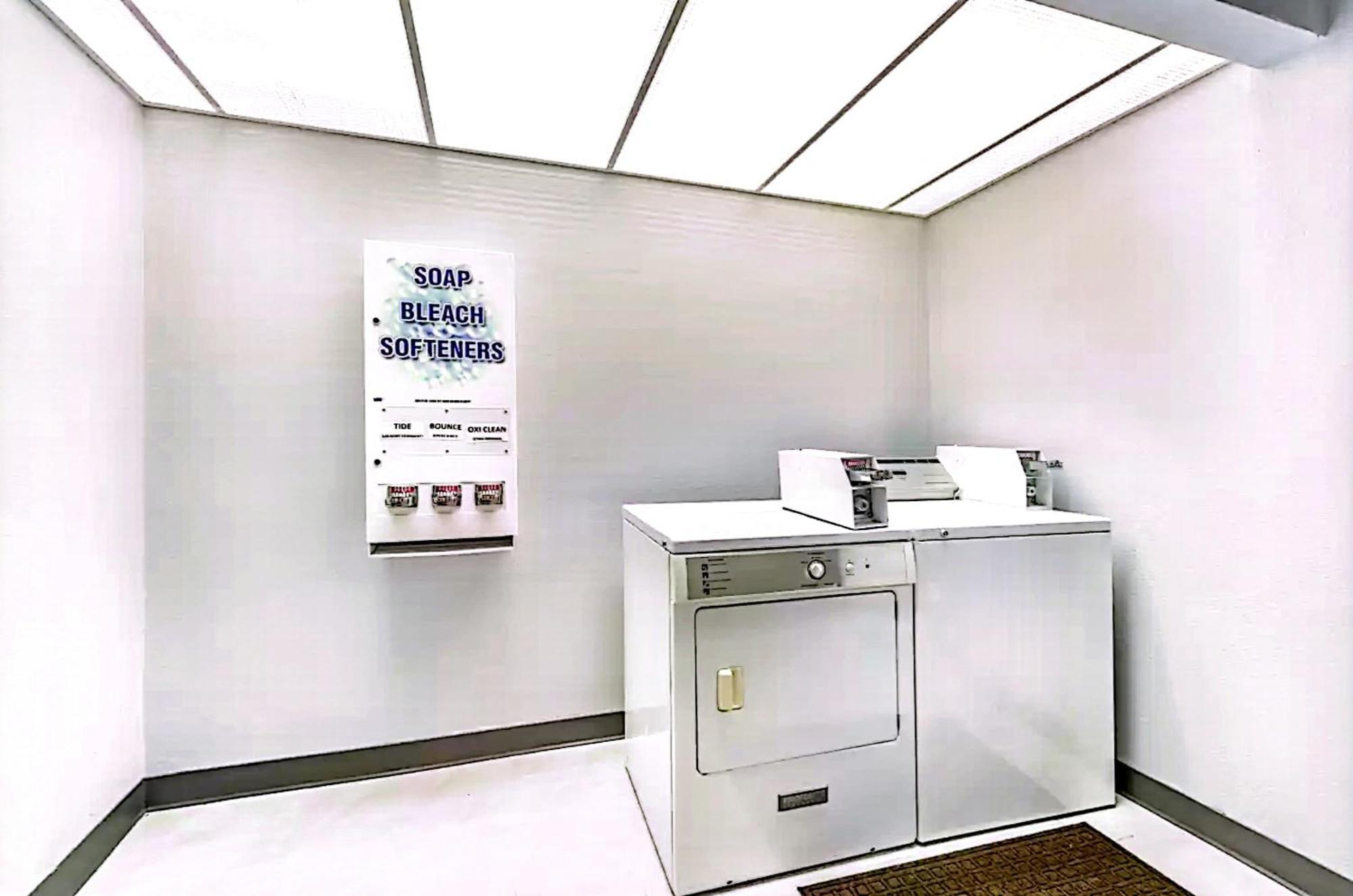 Quality Inn & Suites Manhattan Zewnętrze zdjęcie
