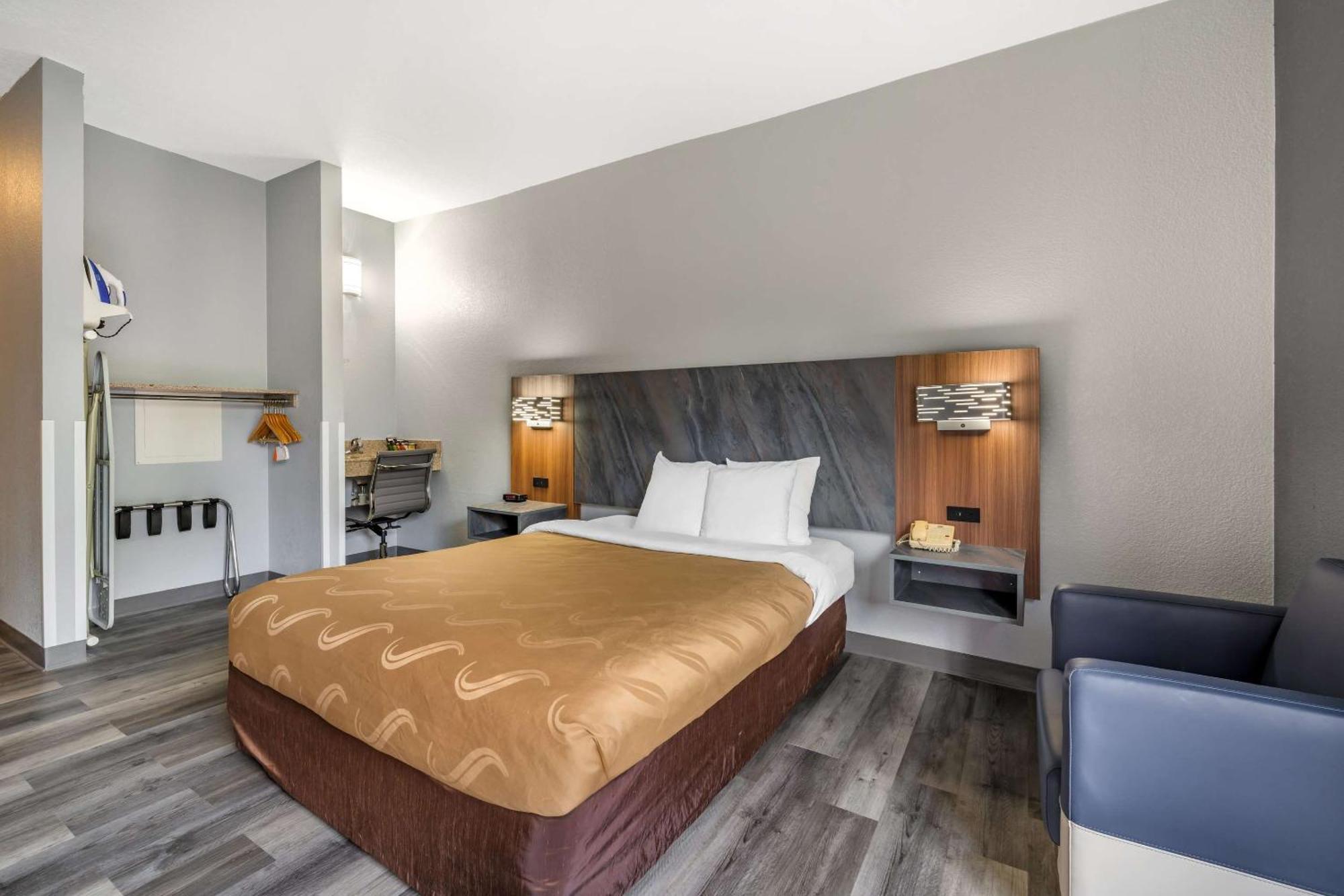 Quality Inn & Suites Manhattan Zewnętrze zdjęcie