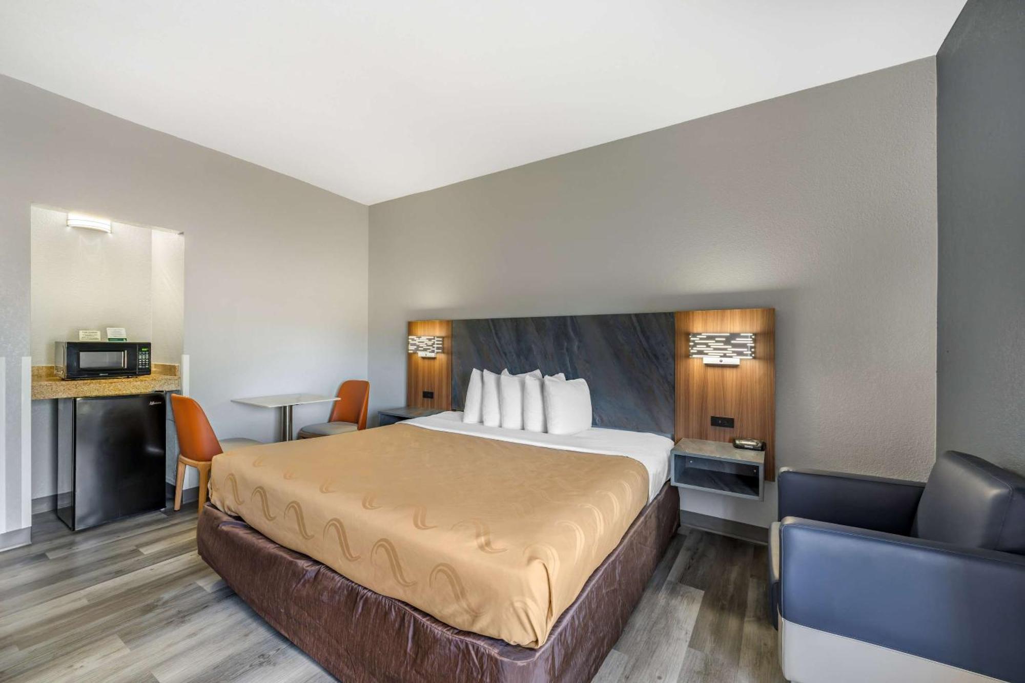 Quality Inn & Suites Manhattan Zewnętrze zdjęcie