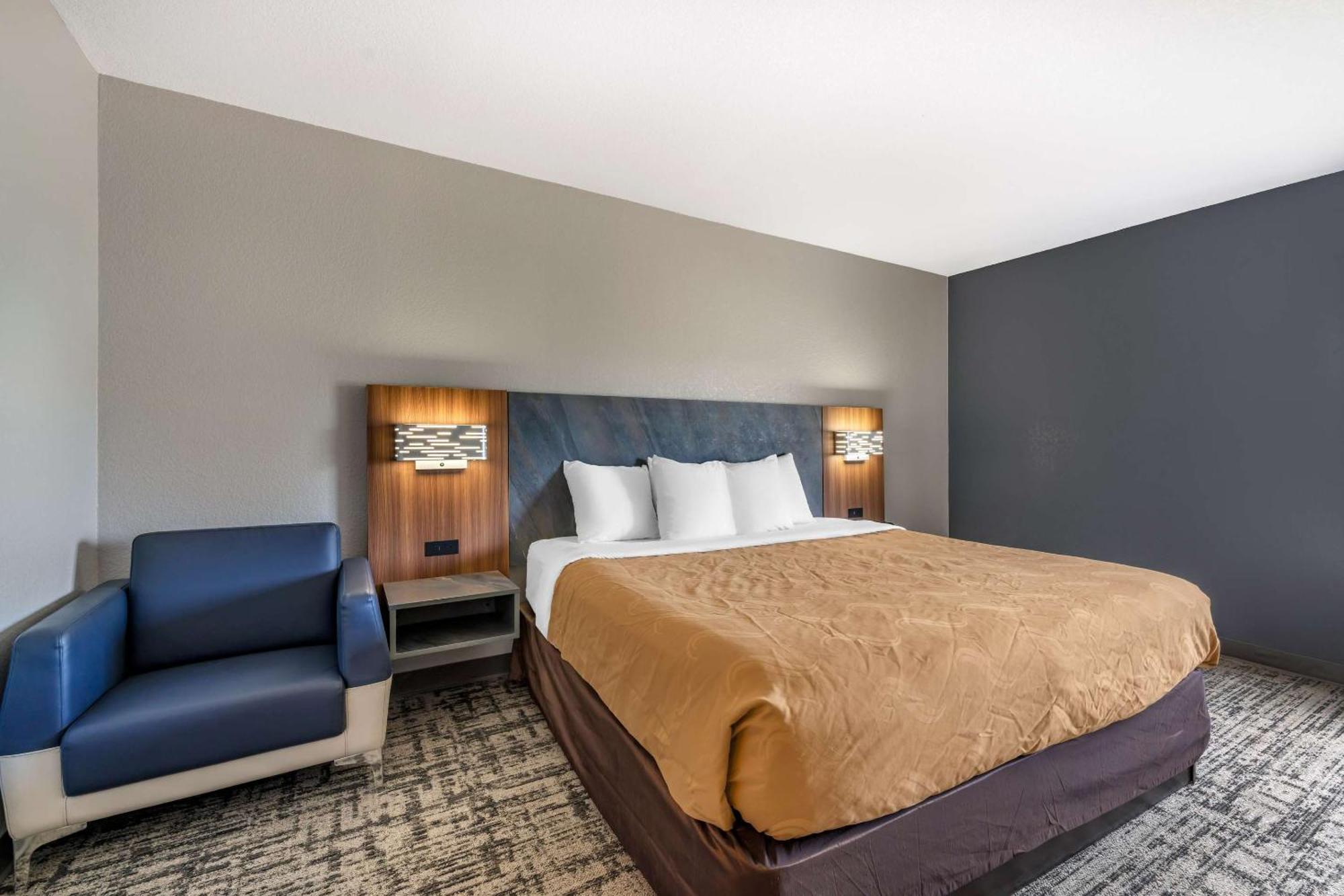 Quality Inn & Suites Manhattan Zewnętrze zdjęcie